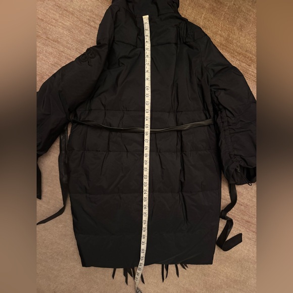 Preloved Black Ermanno Scervino jacket with leather fringes - Picture 14 of 14